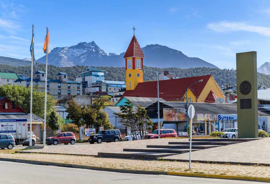 CALAFATE Y USHUAIA PREMIUM GRUPAL TODO INCLUIDO  | AÉREOS DESDE BSAS | 10/01/2027