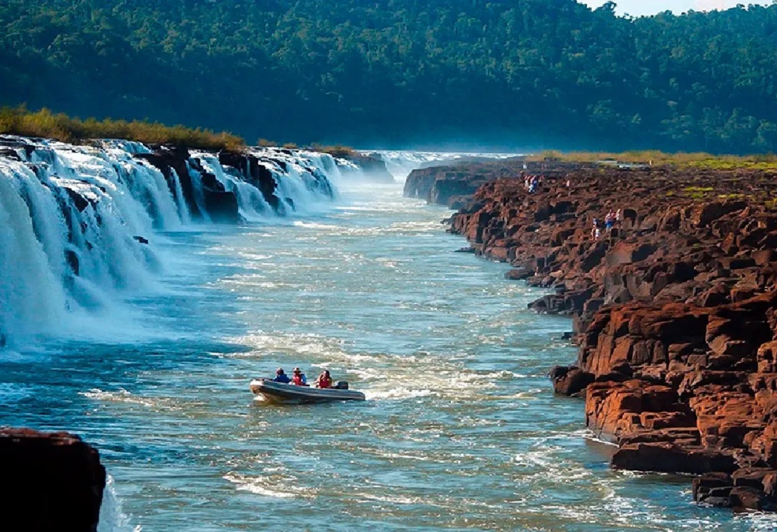 CATARATAS CON SALTOS DEL MOCONÁ EN VACACIONES DE INVIERNO | EN BUS | 9 DE JULIO 2026