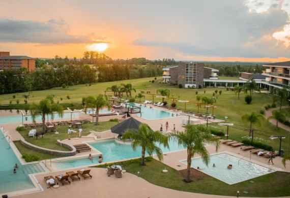 TERMAS DEL ARAPEY 5* | GRUPAL EN BUS TODO INCLUIDO  | 28 AGOSTO 2026