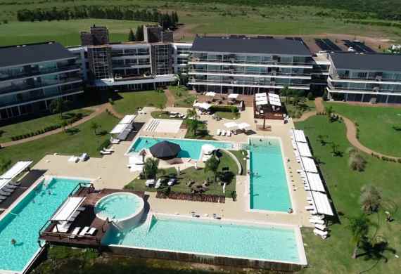 TERMAS DEL ARAPEY 5* | GRUPAL EN BUS TODO INCLUIDO  | 28 AGOSTO 2026