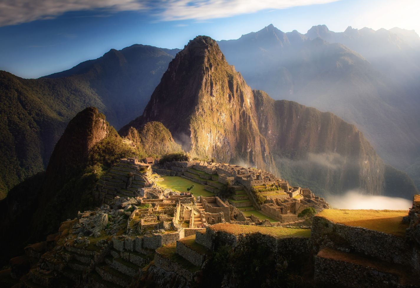 PERÚ MILENARIO Y GOURMET: LIMA, CUSCO Y MACHU PICCHU DESDE ROSARIO| 30/10/2026