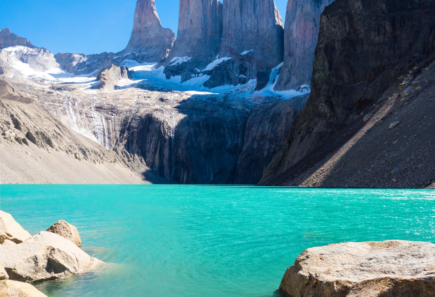 EL CALAFATE | USHUAIA CON TORRES DE PAINE Y PTA ARENAS | AEREO DESDE BUENOS AIRES | ENERO VERANO 2026