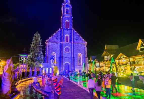 GRAMADO CON NATAL LUZ, FESTIVAL DE NAVIDAD | BUS DESDE ROSARIO | VUELTA EN AÉREO | 23/10/2026