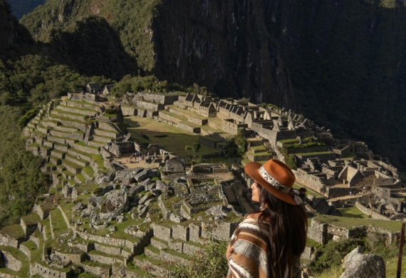 PERÚ PARA ELLAS  | SALIDA GRUPAL PARA MUJERES | 14 DE NOVIEMBRE 2026