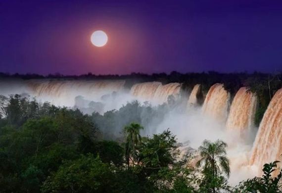 CATARATAS CON LUNA LLENA | BUS DESDE BAHIA Y ZONA | 24 SEPTIEMBRE 2026