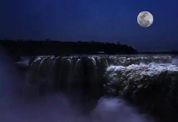 CATARATAS CON LUNA LLENA | BUS DESDE BAHIA Y ZONA | 24 SEPTIEMBRE 2026